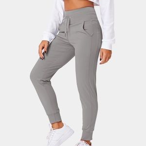 Halara Joggers
